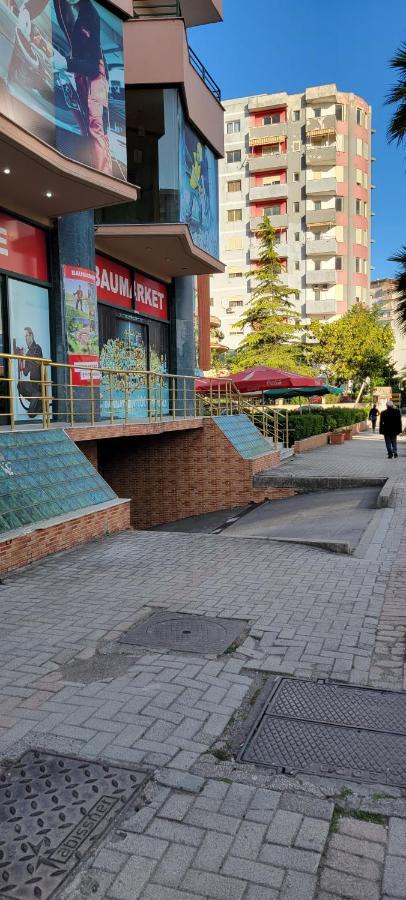 Charming Apartment Lushnjë エクステリア 写真